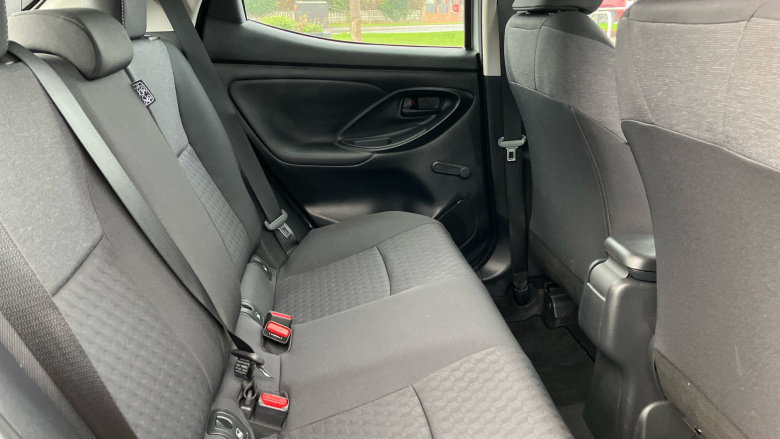 Toyota Yaris 1.5 Hybrid Icon 5dr CVT Hybrid Hatchback